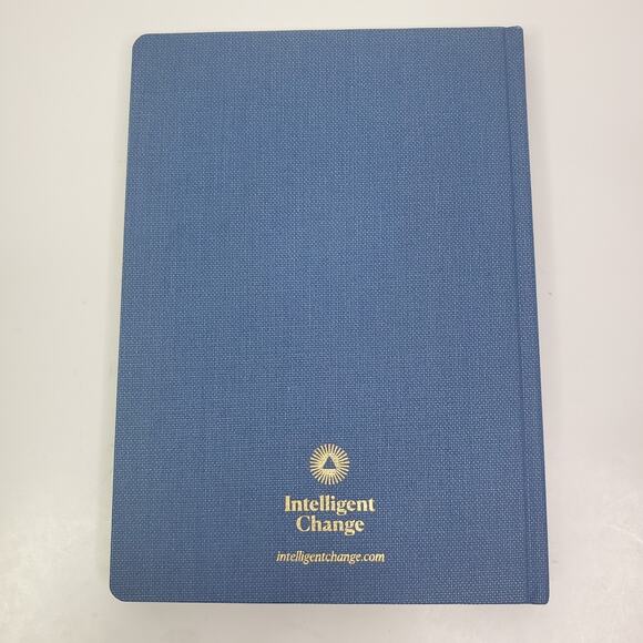 The Best Year Journal by Intellegent Change, Newest Edition - Picture 6 of 7